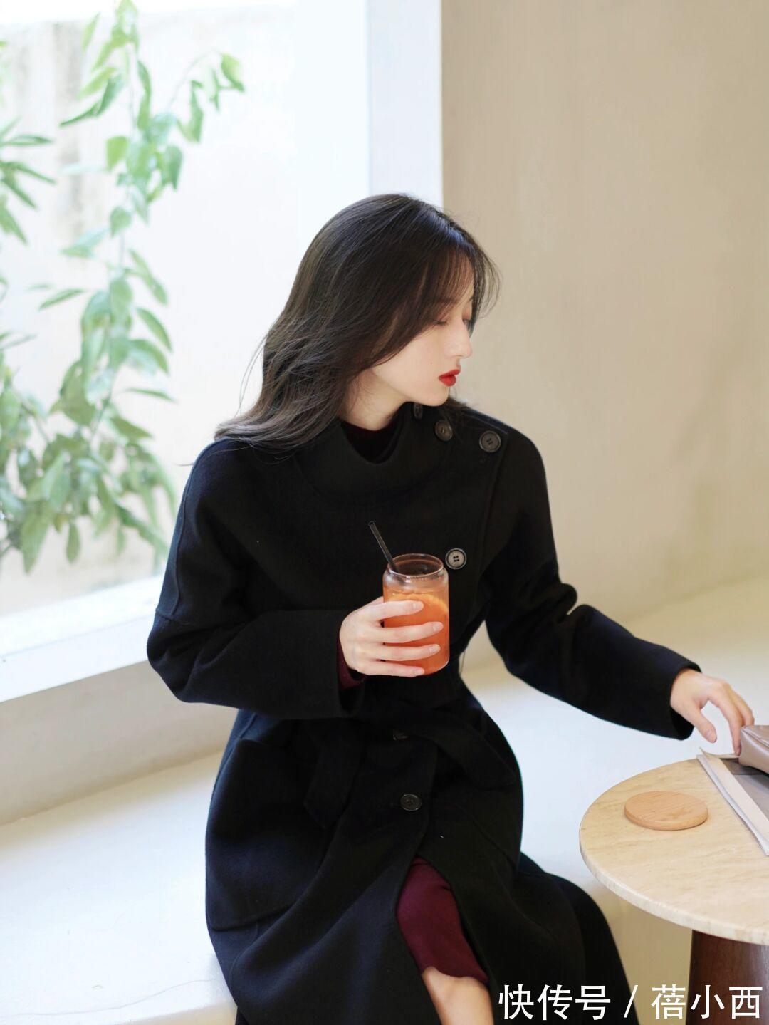 半身裙|秋冬建议多穿“大衣”,搭配半身裙保暖又优雅,搭配阔腿裤真高级