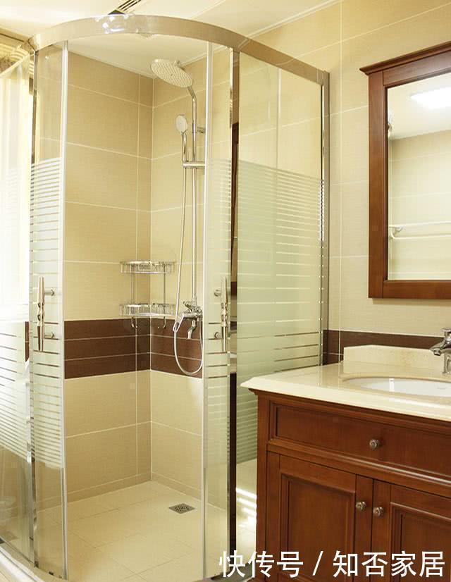 床头柜|老婆非要在客厅打榻榻米柜子,邻居都说头次见,忍不住晒一晒