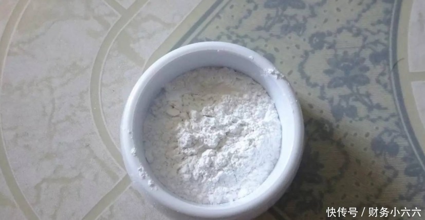 夏天|夏季养花招虫,用点爽身粉,这3个问题一下子就全消失了