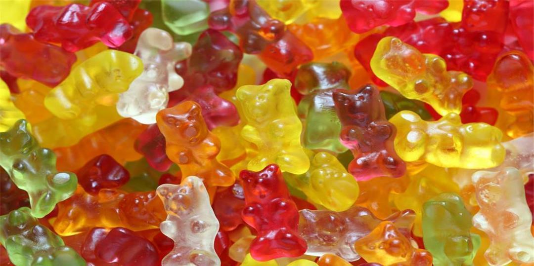 狗牙|00后喜欢吃的零食,却被10后孩子嫌弃,90后你们也有今天