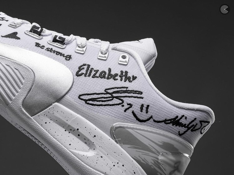 国产品牌&刺绣涂鸦够吸睛!「林书豪一代」全新实物释出