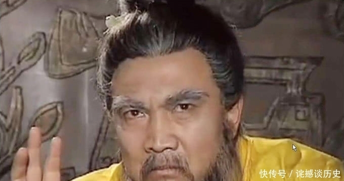 顶级|他装备顶级一生无对手,手下猛将如云,救过刘备却因其一句话而死