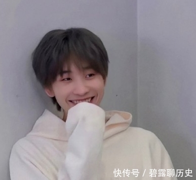 《青你3》疑因余景天事件被广电叫停,离决赛仅一步之遥,太可惜