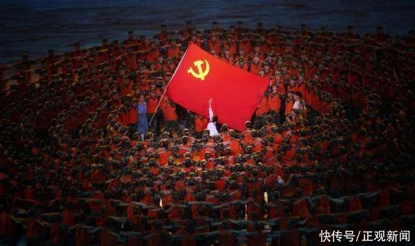 壁纸|每张都是壁纸！高清大图感受《伟大征程》超惊艳舞美