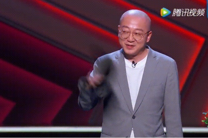从《脱口秀大会》,看成年人的残酷社交:黄西做选手,他却是导师