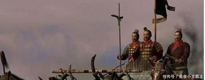 翻开|六旬人民教师无意发现家谱,翻开以后,发现自己竟是皇室后代!