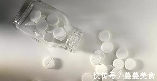 过期小药片不要丢,尤其是这3种,用来养花,生根快开花多