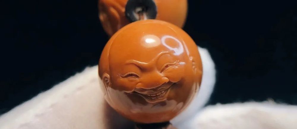 大师|【好核雕鉴赏】：大师陈亮作品《乐自在》