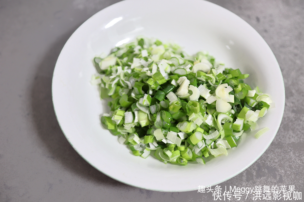 生肉|包饺子用生肉还是熟肉都不对!跟我学一招,生熟肉馅香得捧肚皮