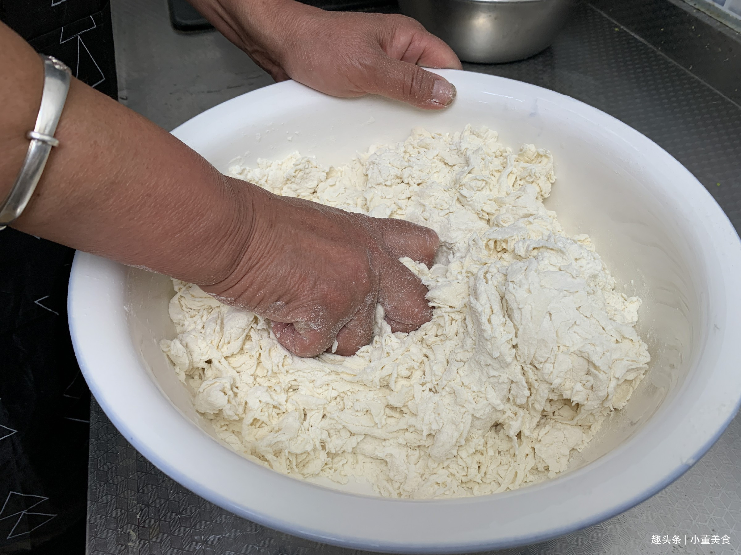 调饺子馅,牢记放3种调料,不管调什么馅都鲜香美味,简单又好吃