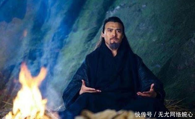 “储君”东方不败为何要夺权篡位?任盈盈太聪慧只是原因之一