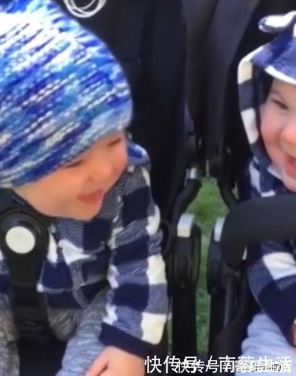 宝妈|双胞胎之间互相对话, 有说有笑还一边流口水, 网友们都乐翻天