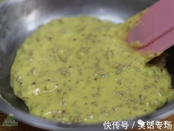 没有烤箱怎么做蛋糕4种方法电饭煲、微波炉、平底锅和蒸蛋糕