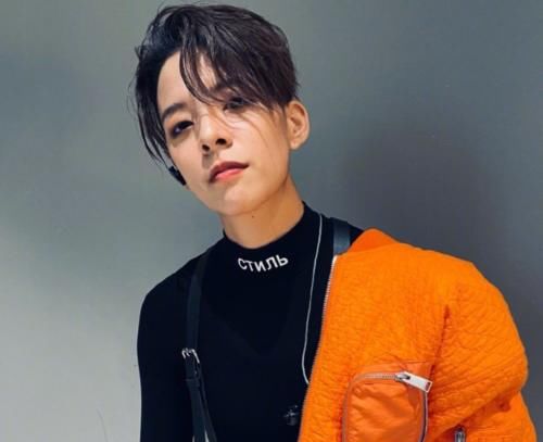 都是外国导师,Amber可以在现场lisa只能上网课?原因很现实