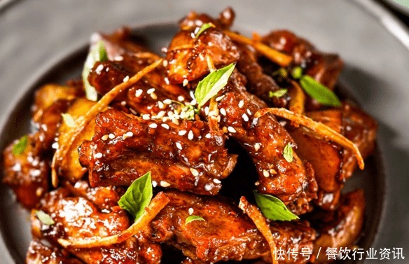 排骨和它是绝配！滋补下饭不油腻，一滴汤汁都不剩，香到骨头都吃掉！