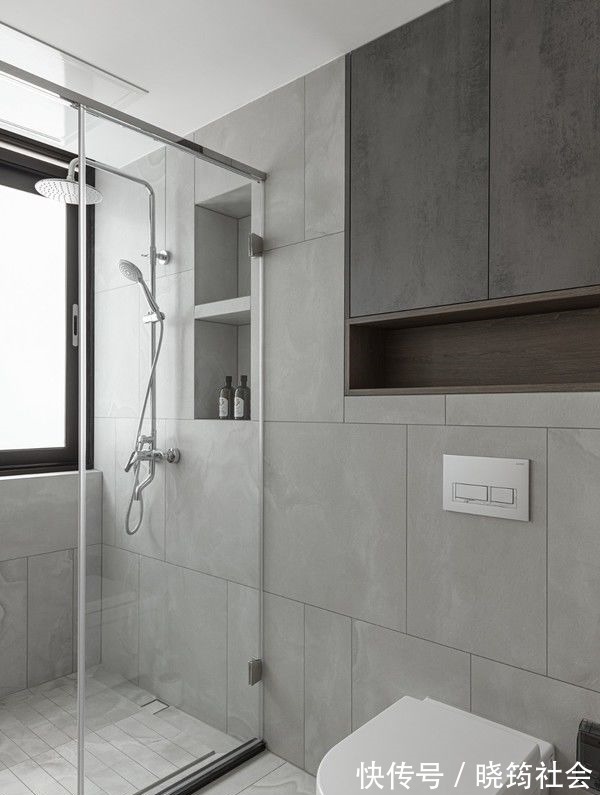 公卫|单身男青年的180㎡之家,全屋简约风,一个人独居,也住出高级感