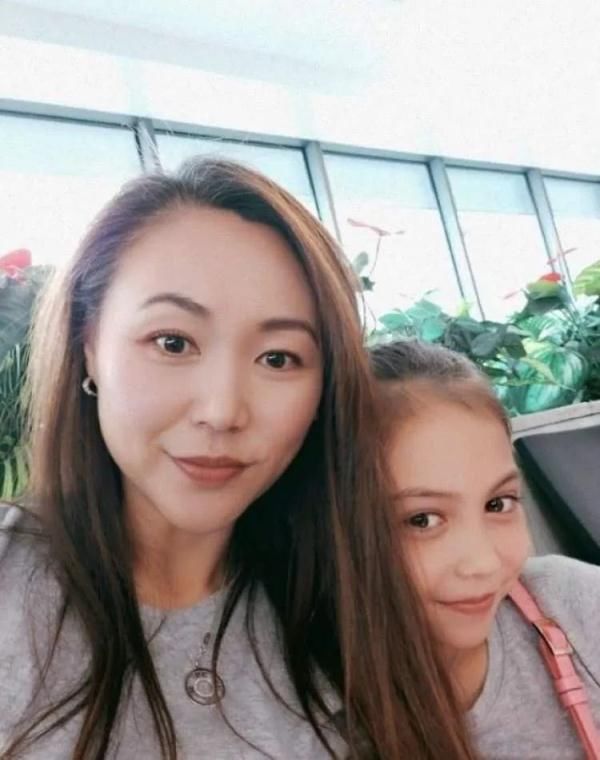 训练|中国花滑首位世界冠军陈露：零下40度训练