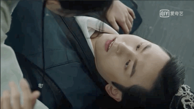 便宜|鞠婧祎新剧开播，亲密戏太多主角亲自吐槽：占我便宜