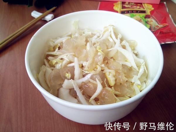 海蜇|便秘最怕这菜,一斤1块9,隔天吃一次,清肠排宿便,瘦回2位数