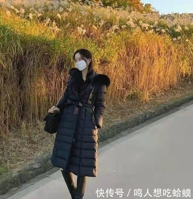 穿搭","m":"d6cff474bc58be023e85d7b5cbbe0718308038db","nlabel":"stat_367298847:zm.news.so.com:5b+r5LmQ5bCP6b6Z5YS/,pageType_zmt,glevel_3","ntag":"tfashion;sfashion_时尚;kfashion_1:穿搭;kfashion_1:连衣裙;call_P:全类:衬衫:针