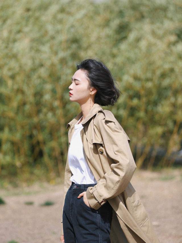 针织衫|风衣是秋天的标配,搭配牛仔裤气质绝了,年轻活力又高级大气