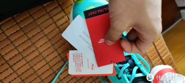 碳板|闲来挑灯论鞋 篇六十一:厚的不像话——160x pro开箱试穿