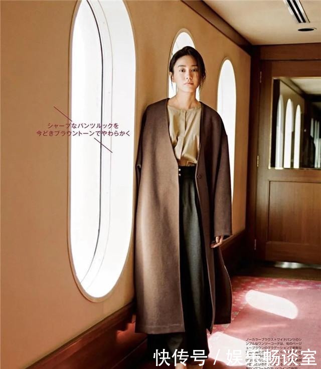 气质|同样是驼色大衣,为什么她穿上比你显白显气质?配色和内搭都重要
