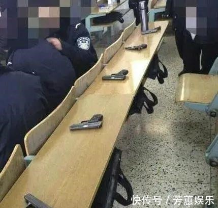 |搞笑GIF:如果世界只剩下我们两个,你会怎么样?