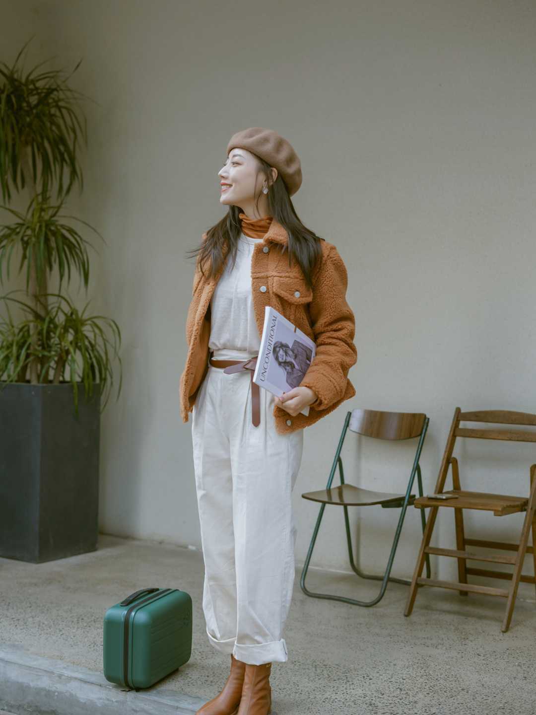 针织开衫 新年怎么穿才能个性又时髦?看看这几套穿搭,精致洋气还讨喜