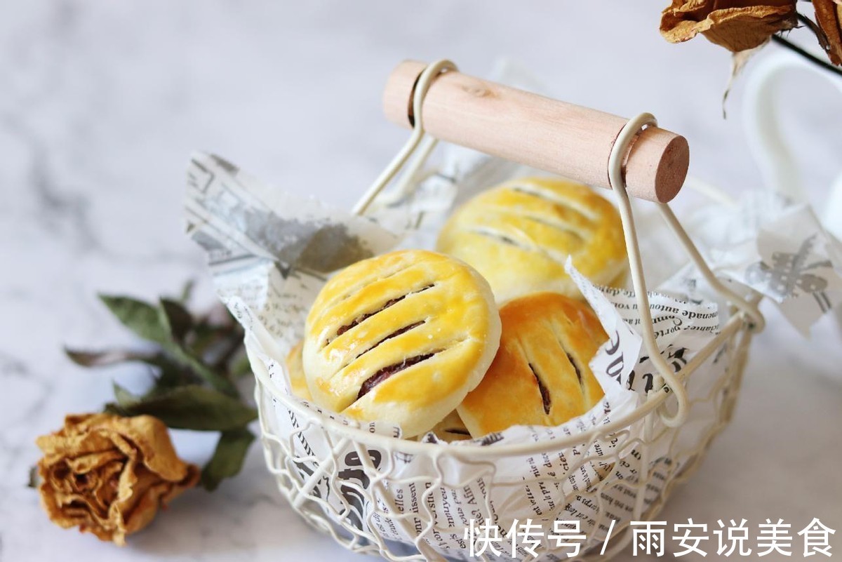 家庭版的老婆饼做法简单，果味十足，香气浓郁