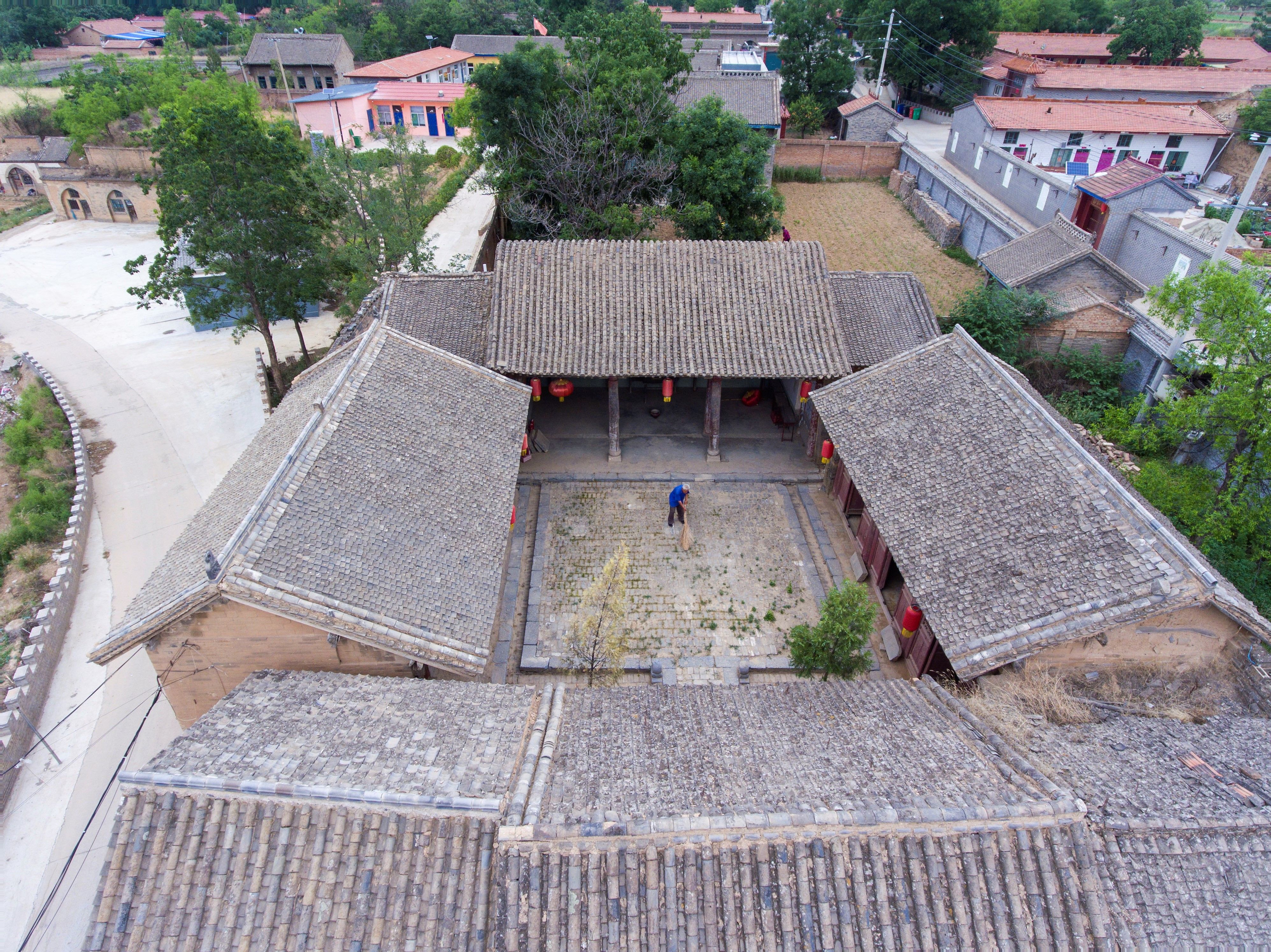 乡愁 探寻最美古村落 这里的 大院 为何与众不同 寻访山西临汾 官商古镇 东陈村 全网搜