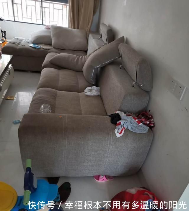 阳台上|娶了个邋遢媳妇,32万装修的新房半年乱成狗窝,客厅不堪入目