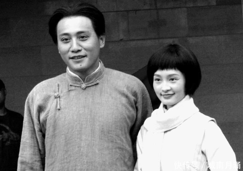 胡适@胡适:《蝶恋花·答李淑一》没一句通的,伟人:不可改