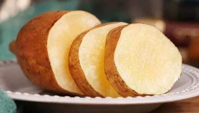 天山雪莲果|它和红薯长得像“哥俩”,被称“天山雪莲”,一口下去水分还挺多