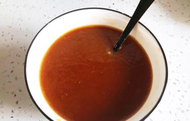 烧茄子“家庭少油”版,香味不靠油炸,全靠滋,为家人2分钟学会