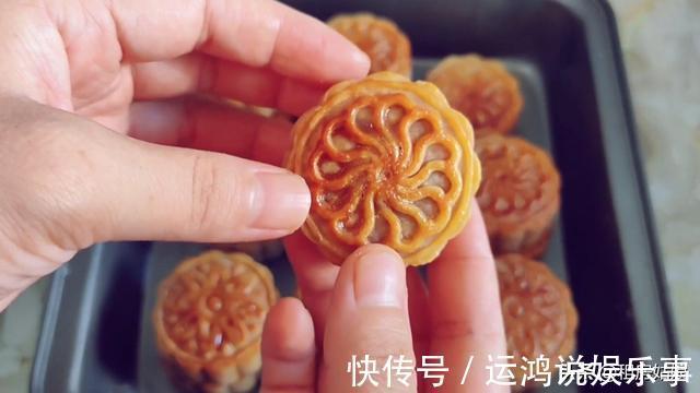 电饼铛|想吃月饼不用买,电饼铛就能做,比例配方详细讲解,轻松做成功