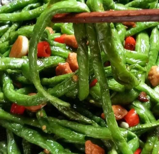 大厨|豆角别再直接下锅炒,大厨教你再加一步,豆角鲜嫩爽脆特好吃!