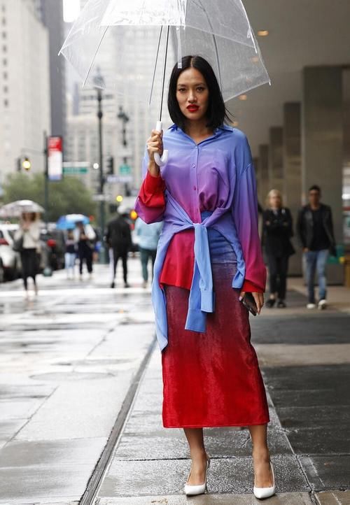 春天告别五彩斑斓的黑，渐变色才是正确打开方式，明媚又甜美