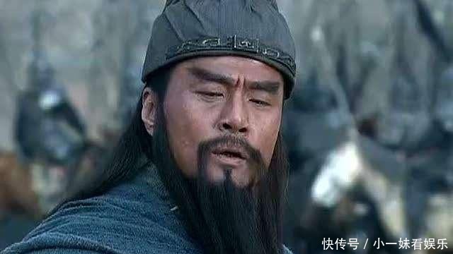 到底|趣谈三国：关羽张飞跟刘备，三兄弟到底是谁傍上了谁？