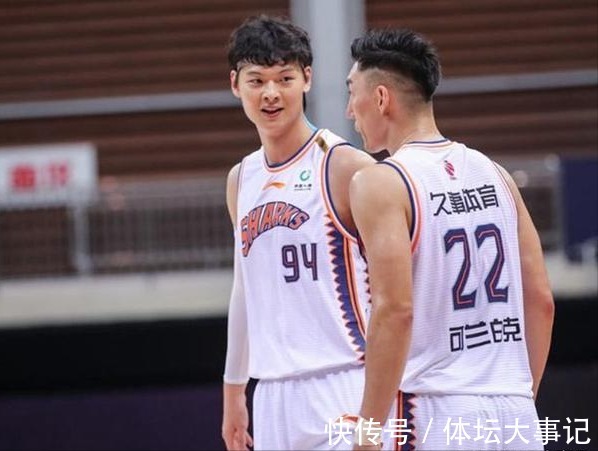 陈林坚|离不开好中锋,3名CBA球员下滑明显,除了齐麟,福建队长三分失准