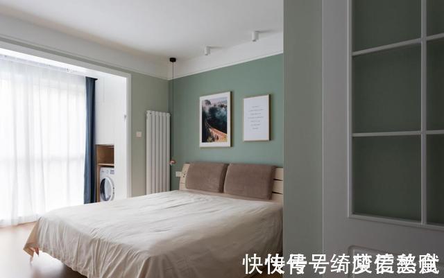 装修|客厅不要沙发,墙面不做造型,越简单的装修,反而越清爽实用