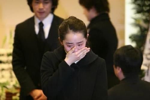 小芈|孕期不想胎儿出问题,有几个地方最好绕开别去,对胎儿和孕妇都好