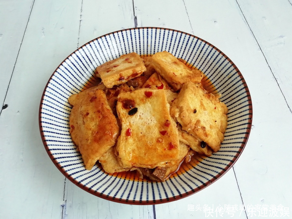 晒晒周末的晚餐,2个菜1个汤,网友一看就是南方人