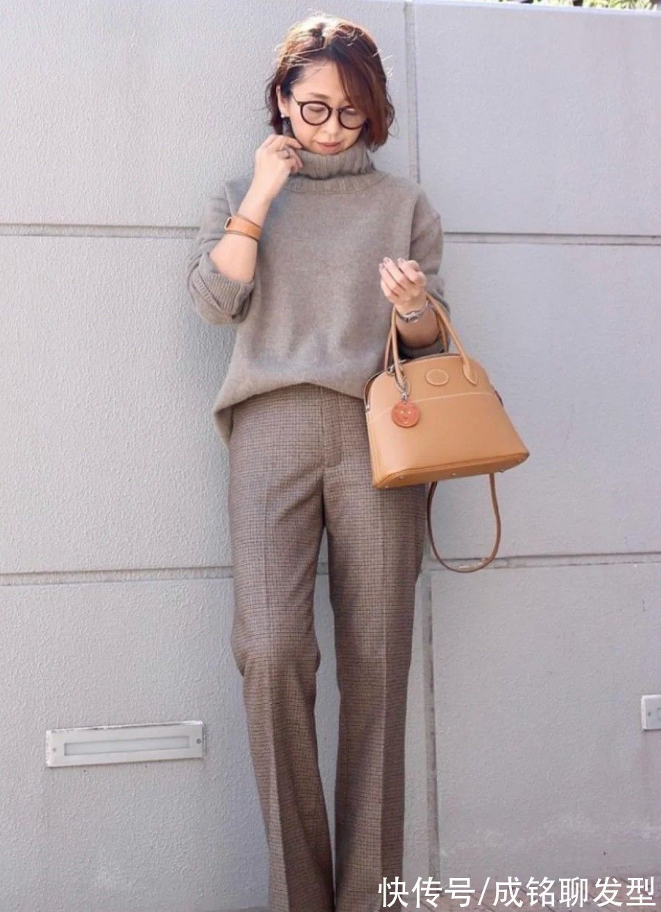 女人 四五十岁的女人,建议学一下这几种基础款穿搭,不掉档次又显气质