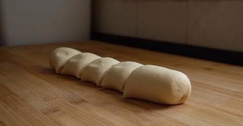 家常千层饼做法，一层层撕着吃，蓬松暄软好消化，新手也能做成功