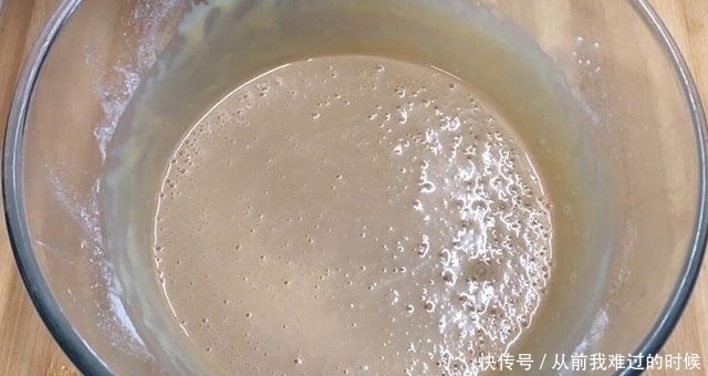 儿时经典小零食，老式蜂巢蛋糕，做法简单，窝峰明显，香甜又弹性