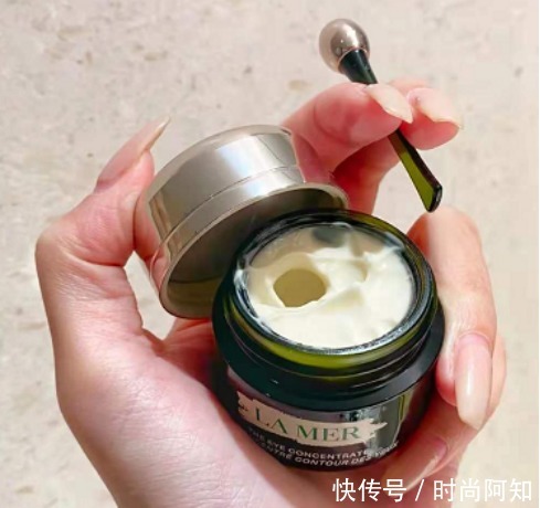 痘印|2021年护肤品排行榜：第一不是黛珂，更受欢迎是某小众，看你的排第几