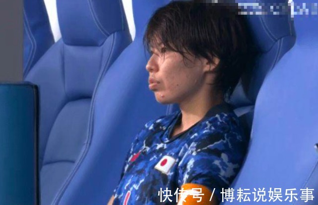 女足|日本女足痛失好局,丢了期望最大的金牌,队长瘫倒在地不甘心