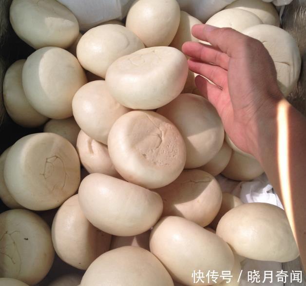 保存馒头，学会这3个方法，不发霉不干硬，放2个月还和刚蒸的一样