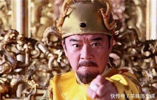 回家|清官告老还乡，却连回家路费都没有，朱元璋得知后大怒：处以极刑